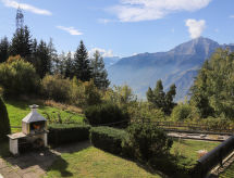 Vrijstaand chalet in La Tzoumaz met tuin, garage en uitzicht op de bergen - thumbnail 4