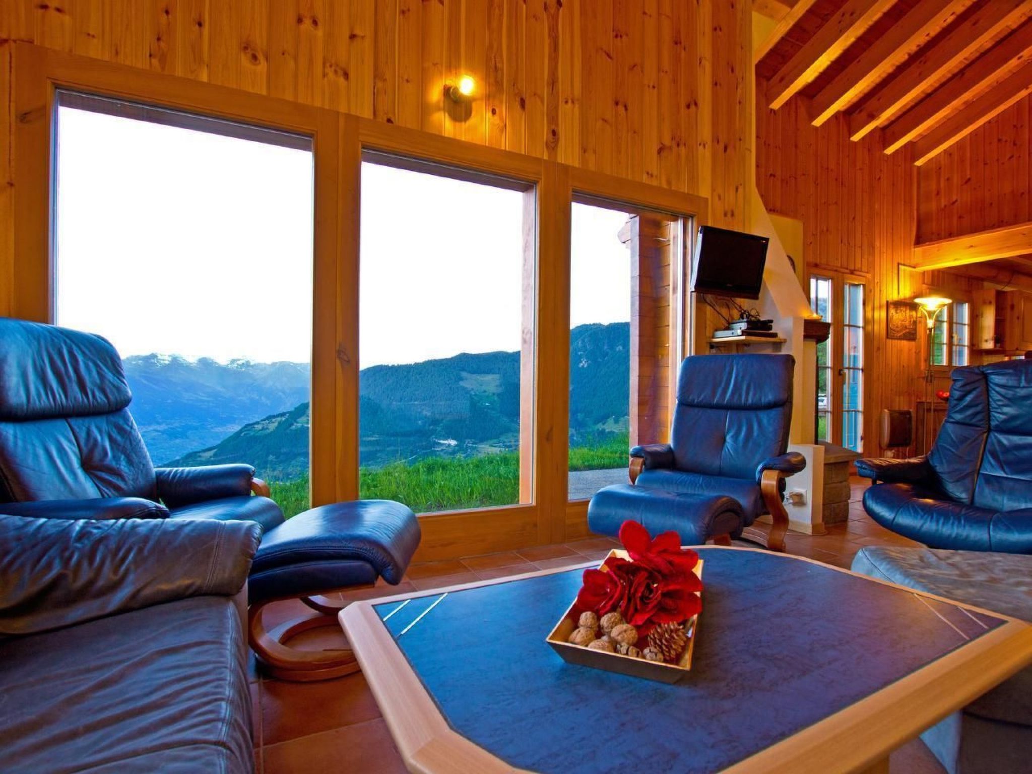Chalet Alpina - Image-tags.info