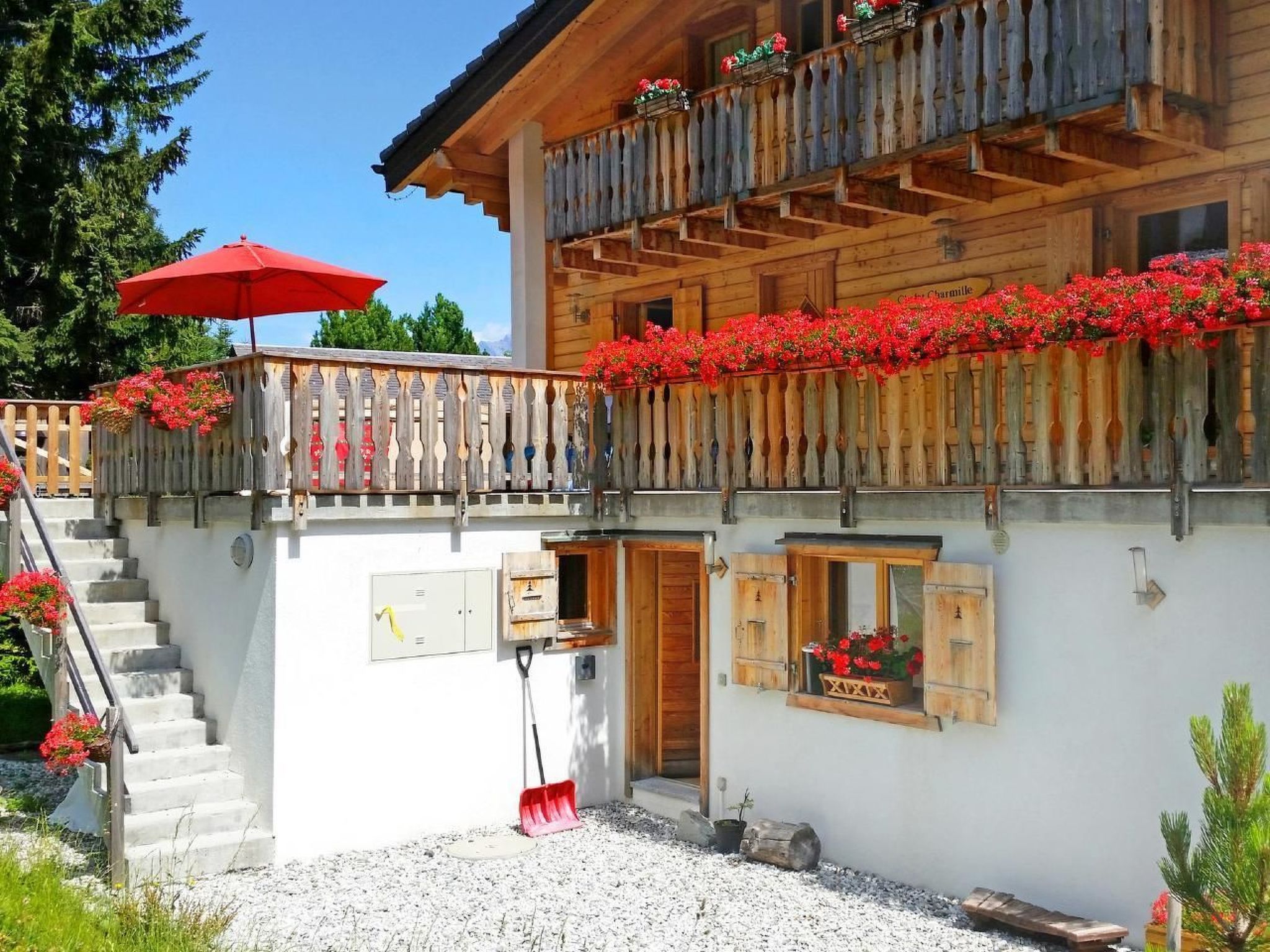 Chalet Charmille - Draußen