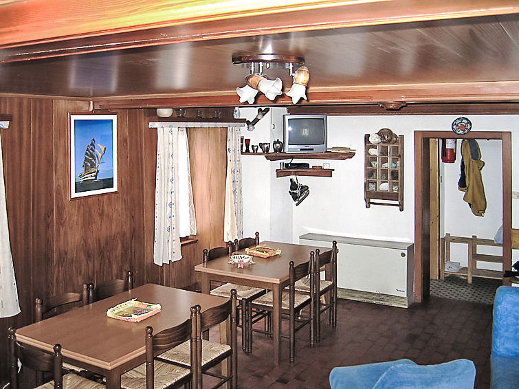 Search and Stay destination Versegères, VS - Switzerland from AU$ 679. Villa Roduit