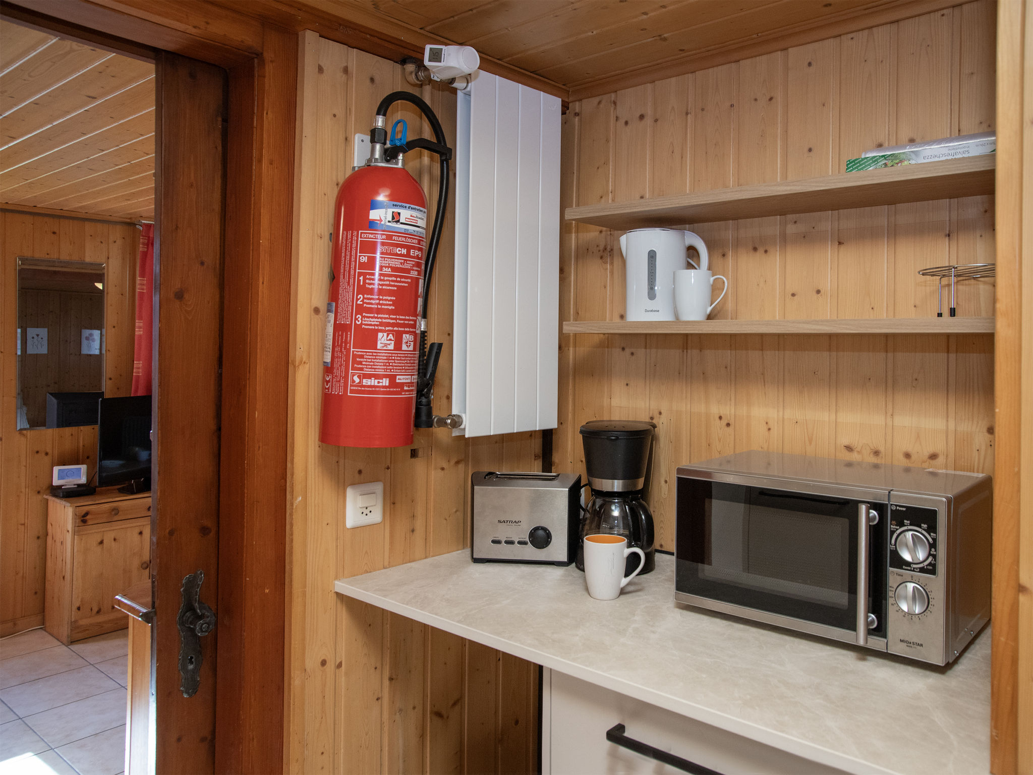 Rousserolles rez gauche-Inside