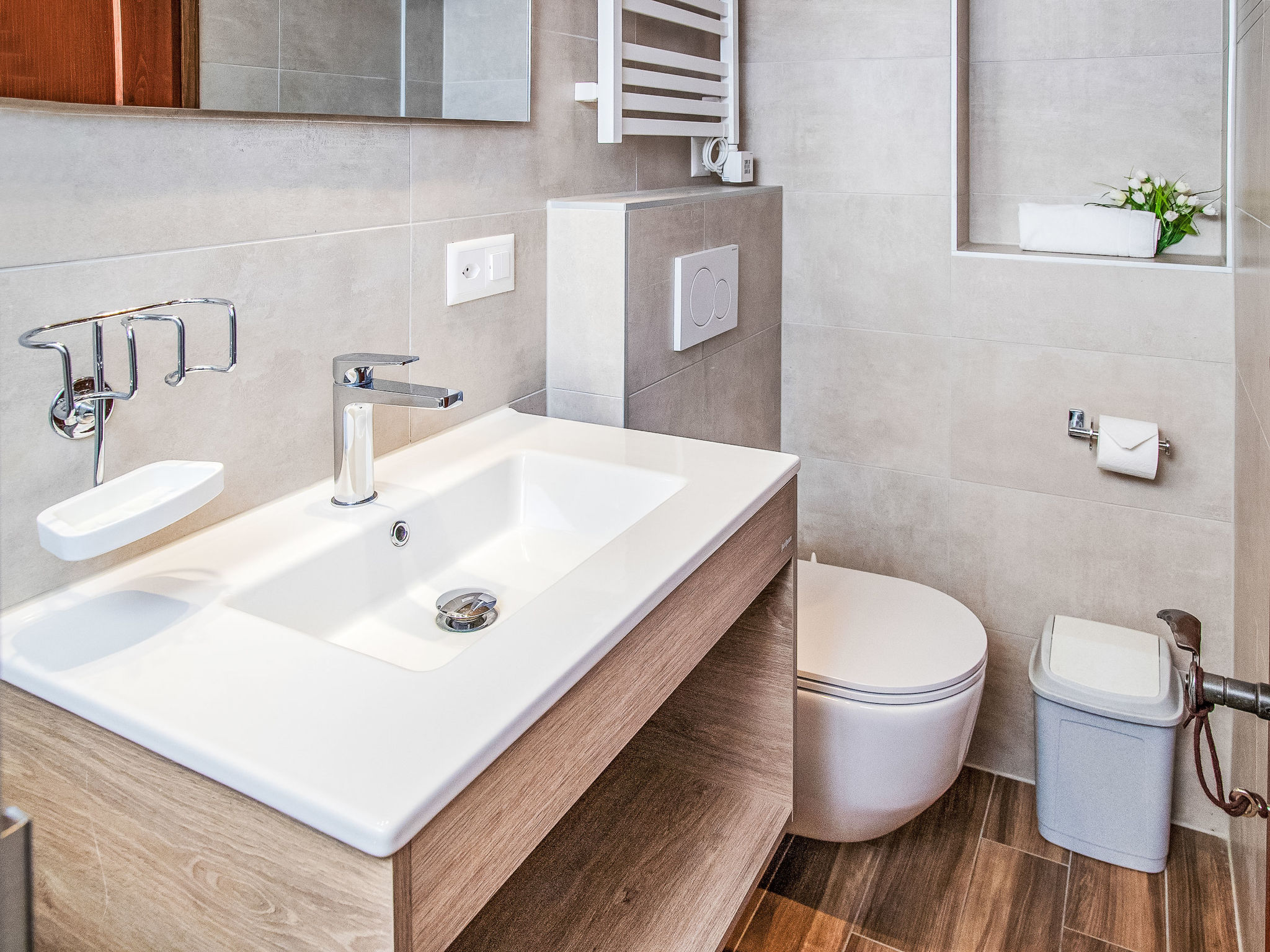 Rousserolles rez gauche-Inside