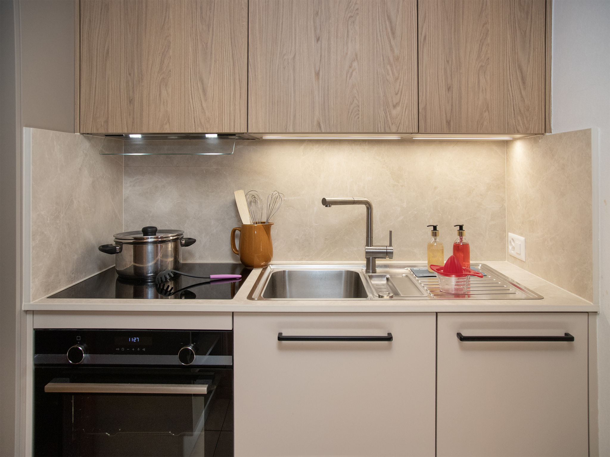 Rousserolles rez gauche-Inside