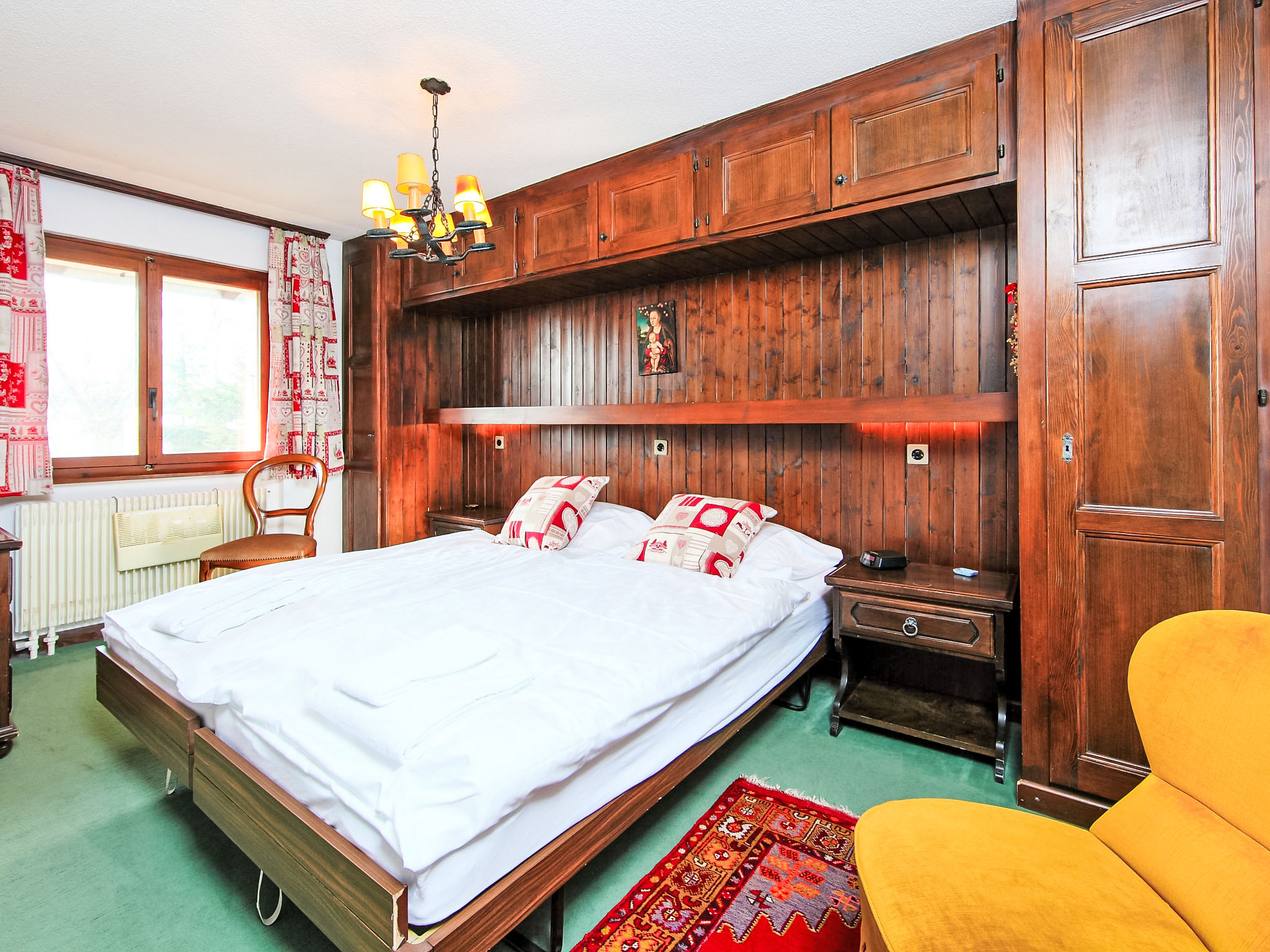 Photo of Mirador 186