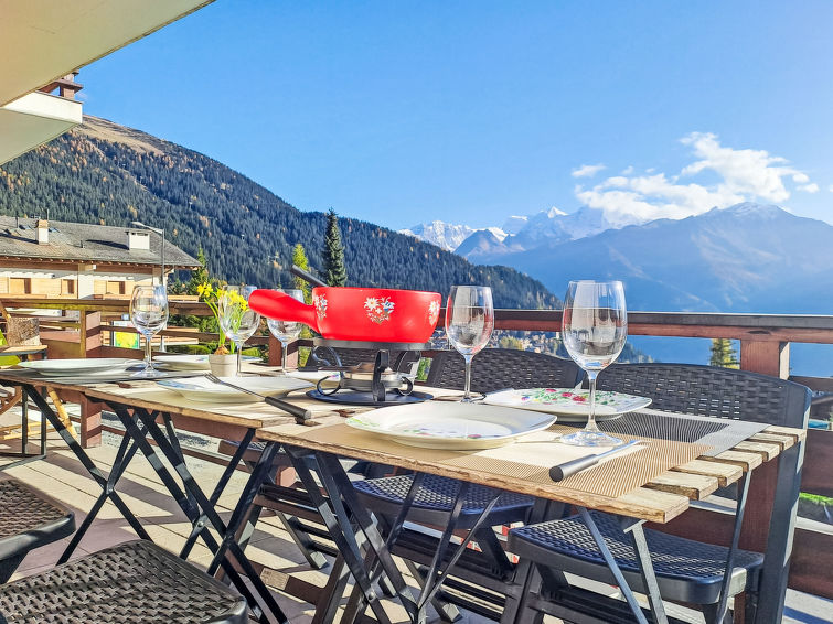 Op 900 m van het centrum: ruim appartement in Verbier met bergzicht in Verbier