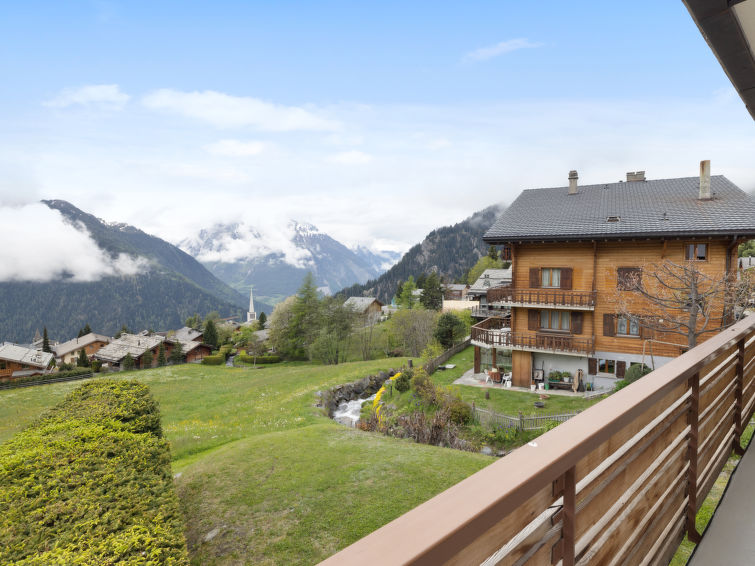 Photo of La Toura
