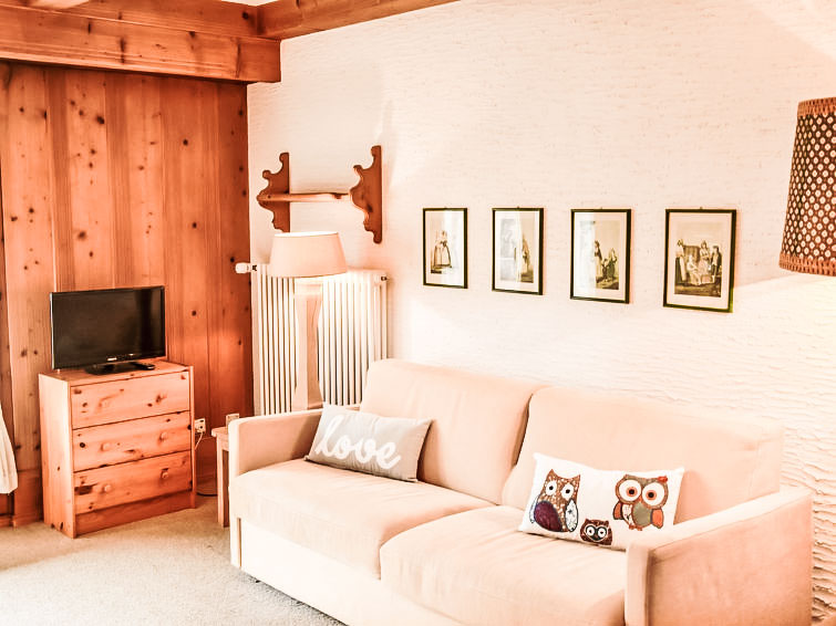 Search and Stay destination Val de Bagnes, VS - Switzerland from AU$ 381. Square Poste 341