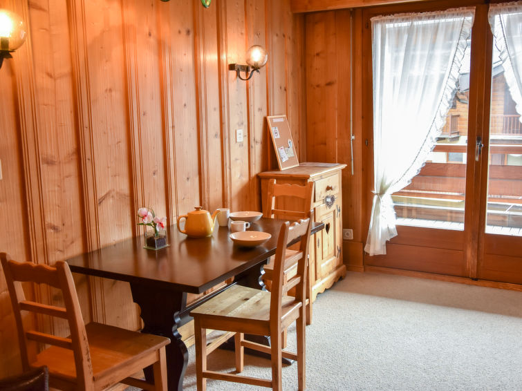 Search and Stay destination Val de Bagnes, VS - Switzerland from AU$ 381. Square Poste 341