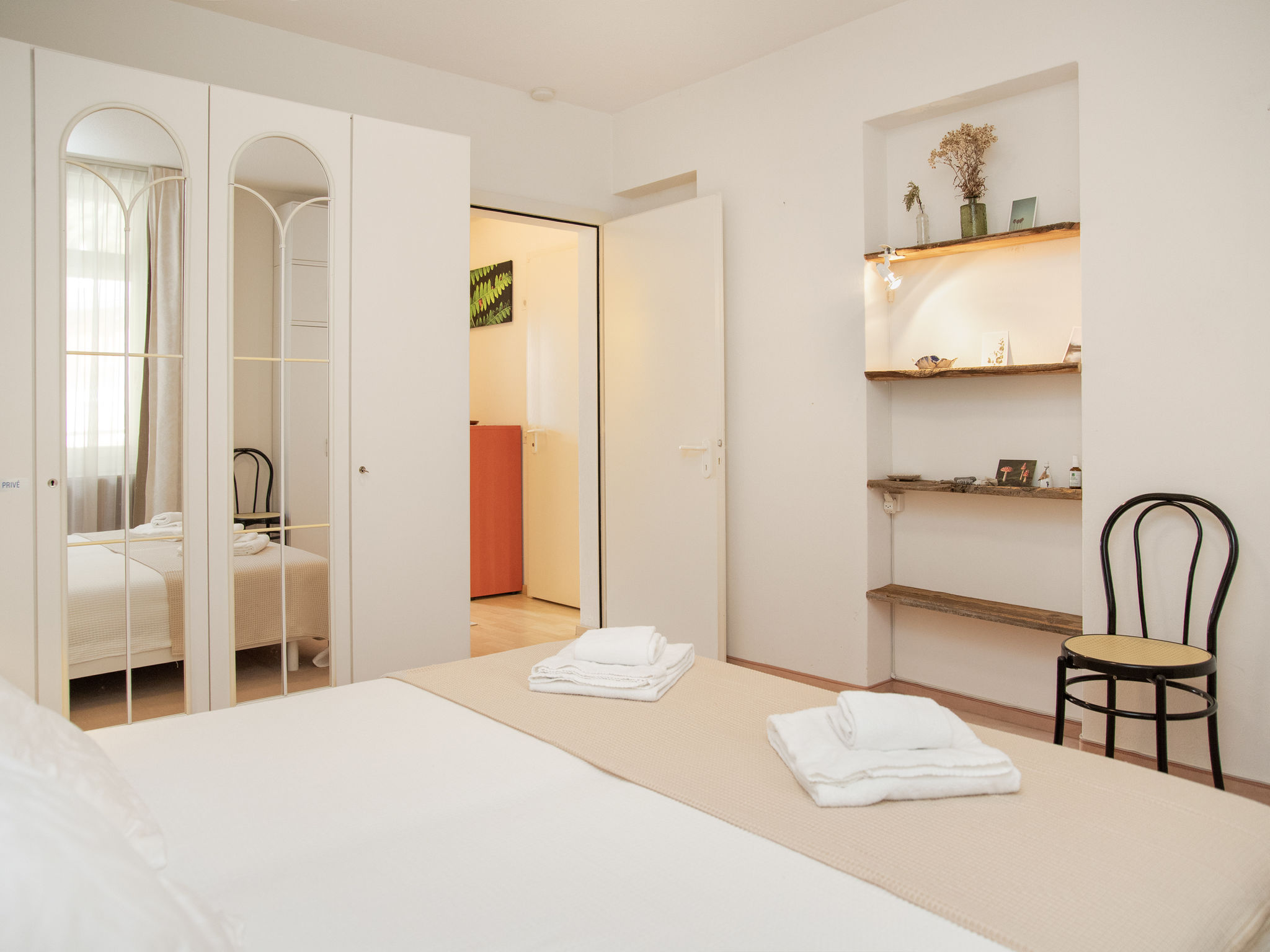 Alpes et Lac 28-Dedans