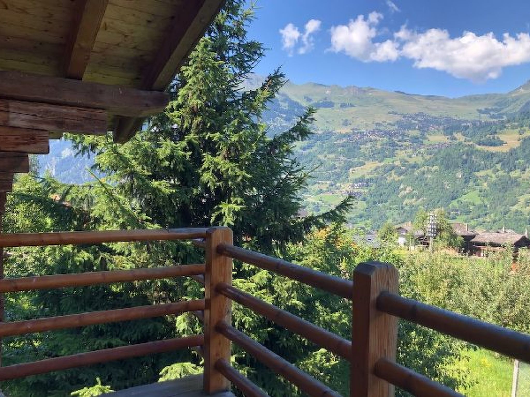 Hakuna Matata- 4 Vallees  Swiss Alps - Buiten