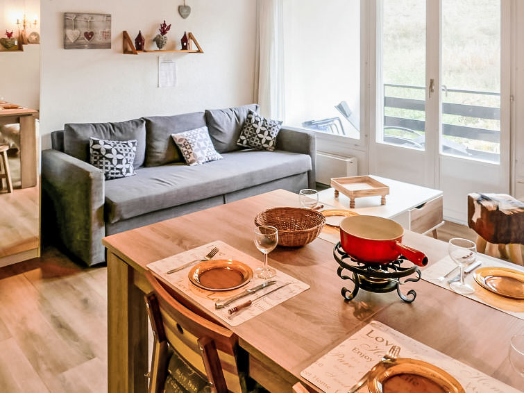 Montfort 17A - Slide 11