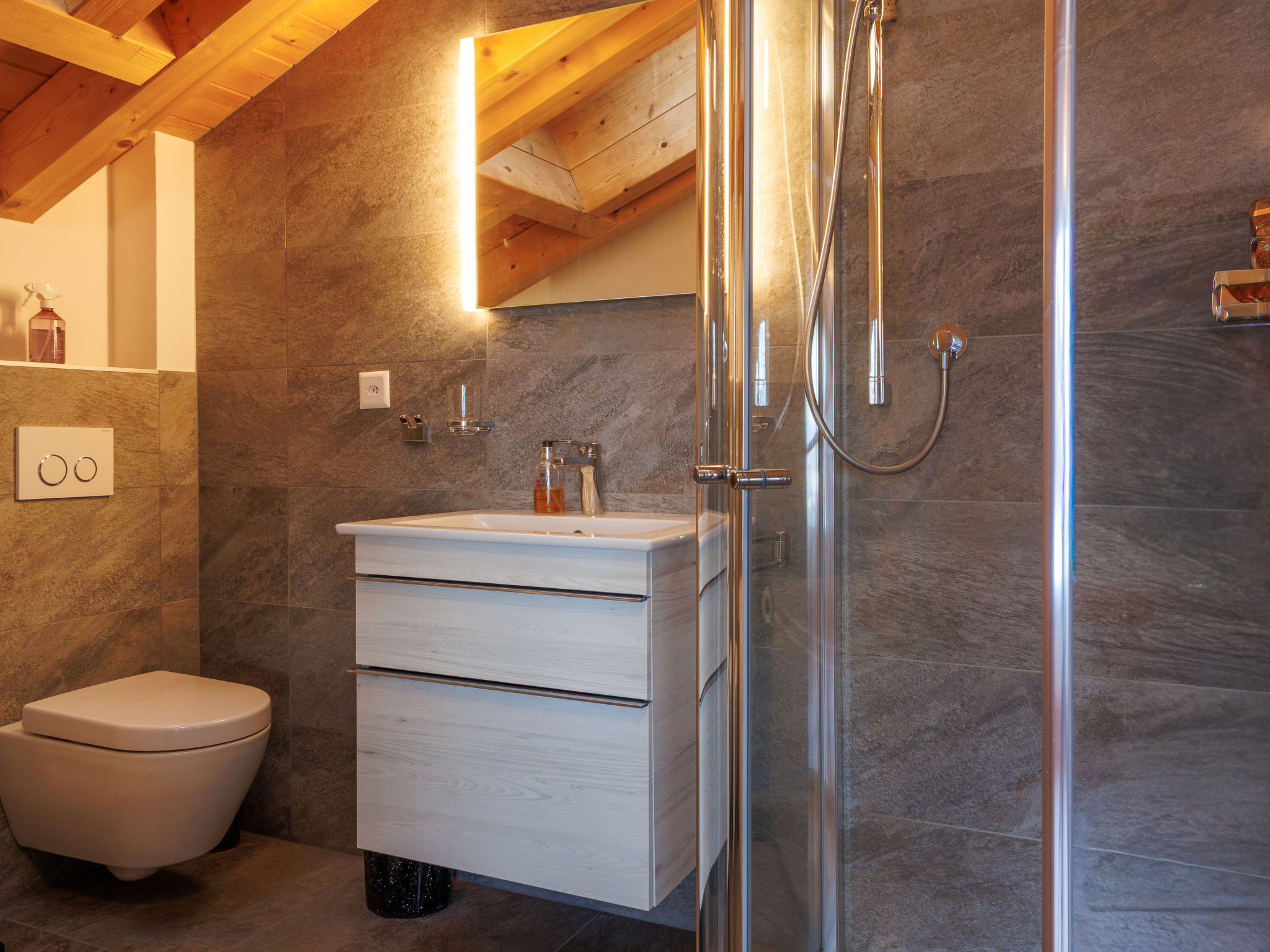 Chalet La Balance 8 – Salle de bains, photo 39 sur 64