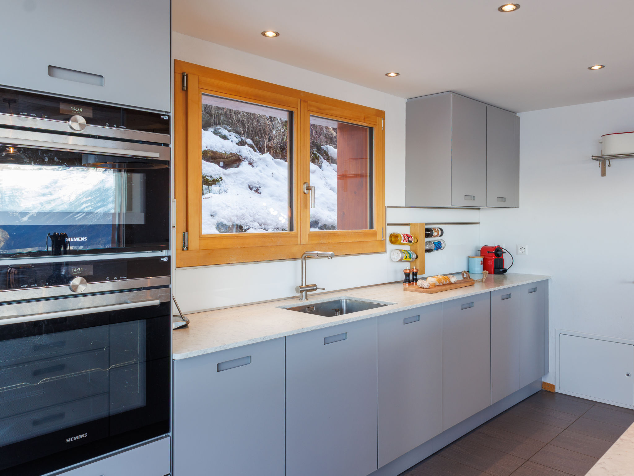 Chalet La Balance 8 – Cuisine et coin repas, photo 14 sur 64