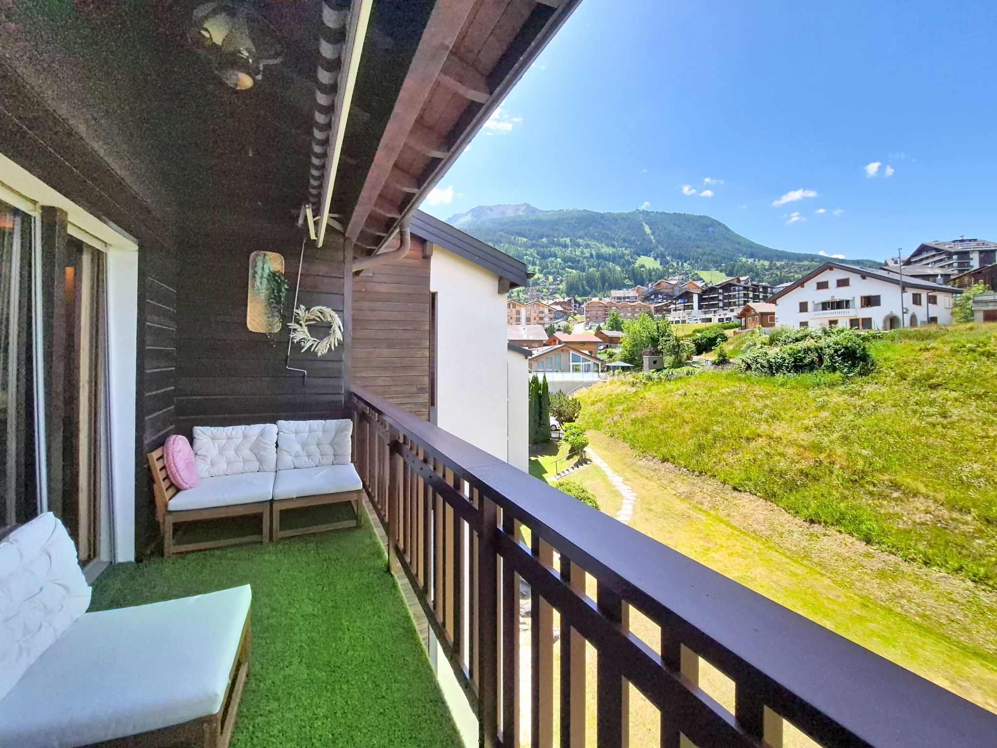 Photo of Balcon des Alpes 24