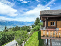 Chalet Boucaro: Ruim vrijstaand chalet voor 8 personen aan de skipiste in Nendaz - thumbnail 1