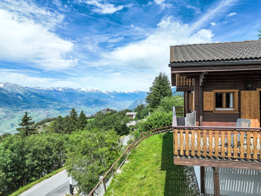 Vakantiehuis Chalet Boucaro in Zwitserland