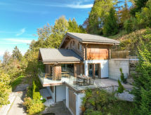 Chalet Marella: vrijstaand chalet met hot tub aan de skipiste in Nendaz - thumbnail 6