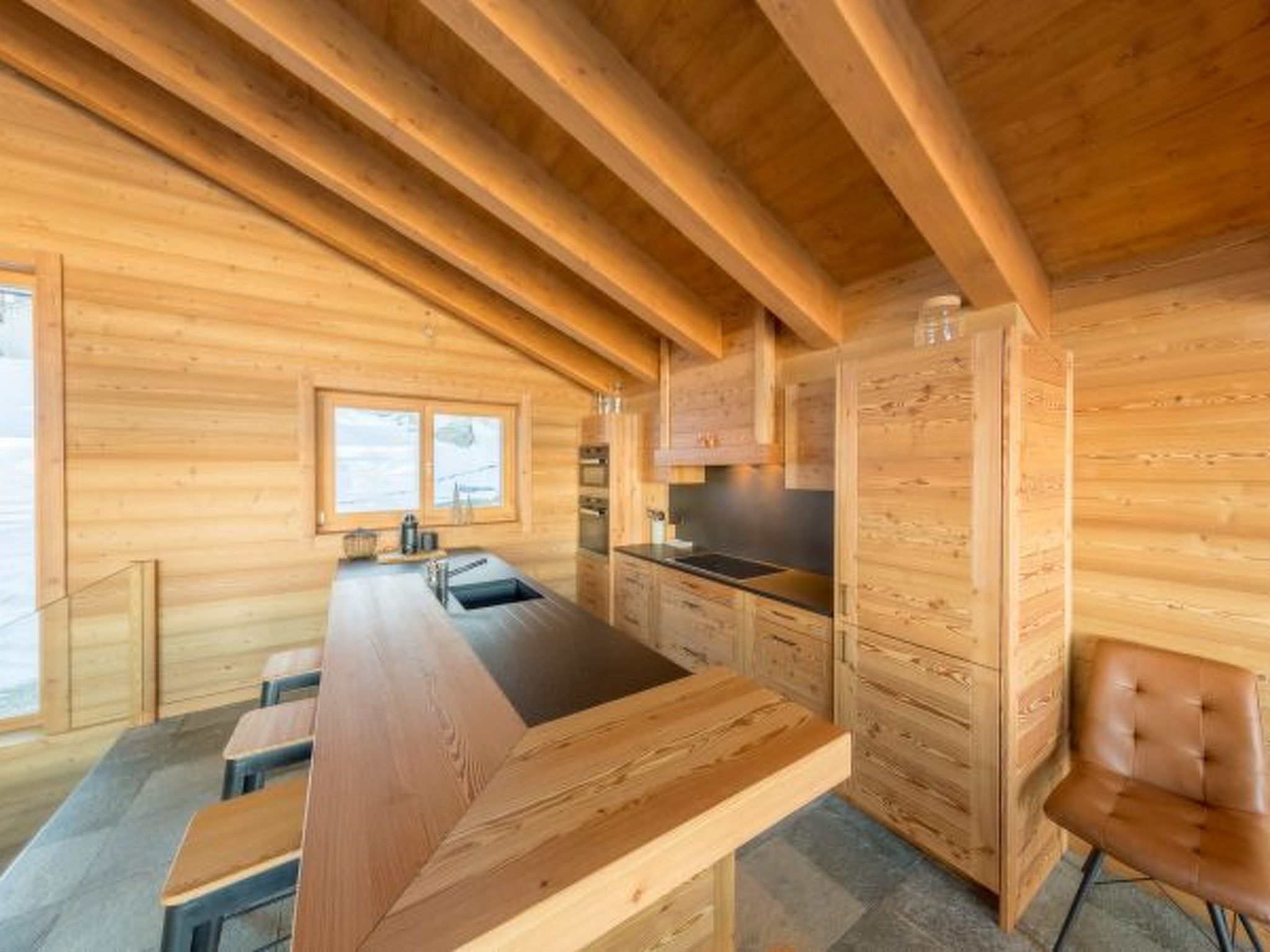 Photo of Chalet Oak Tree amazing, sauna, ski-in/out