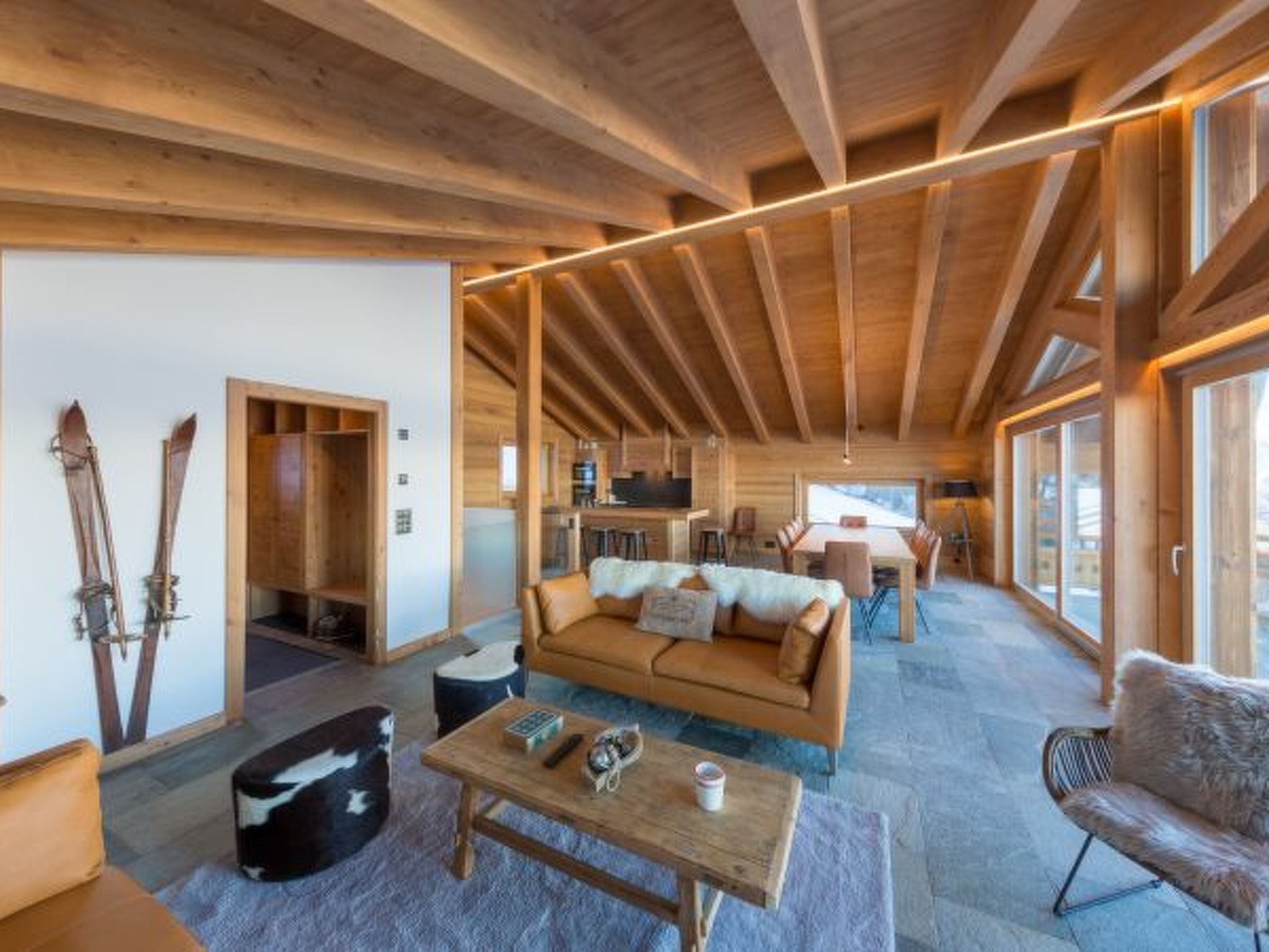 Photo of Chalet Oak Tree amazing, sauna, ski-in/out