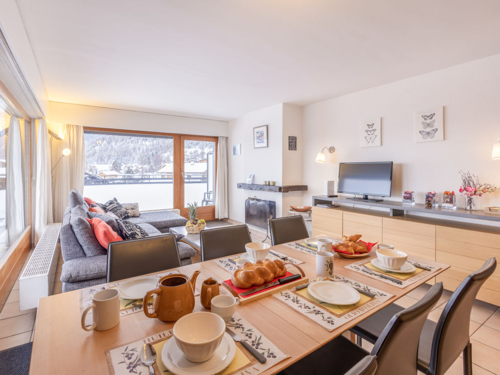 Appartement Cerisiers Hrez in Zwitserland
