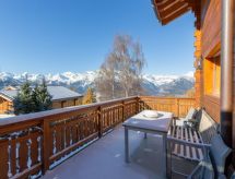 Chalet Le Papillon: Ruim chalet met sauna direct aan de piste in Nendaz - thumbnail 6