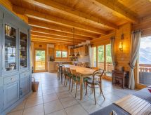 Chalet Le Papillon: Ruim chalet met sauna direct aan de piste in Nendaz - thumbnail 5