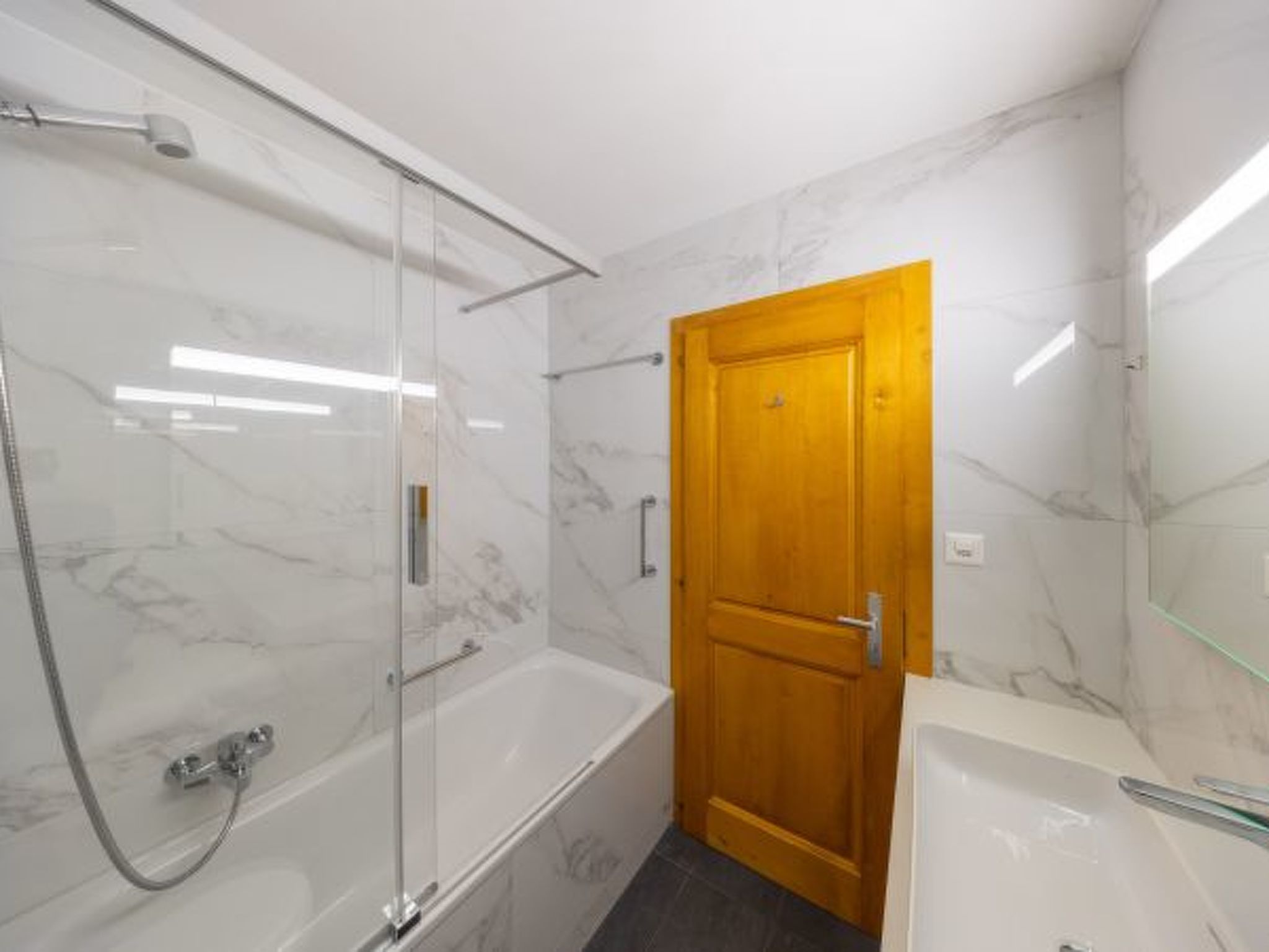 Photo of Ecluses 15 - close to ski lift & centre - Nendaz