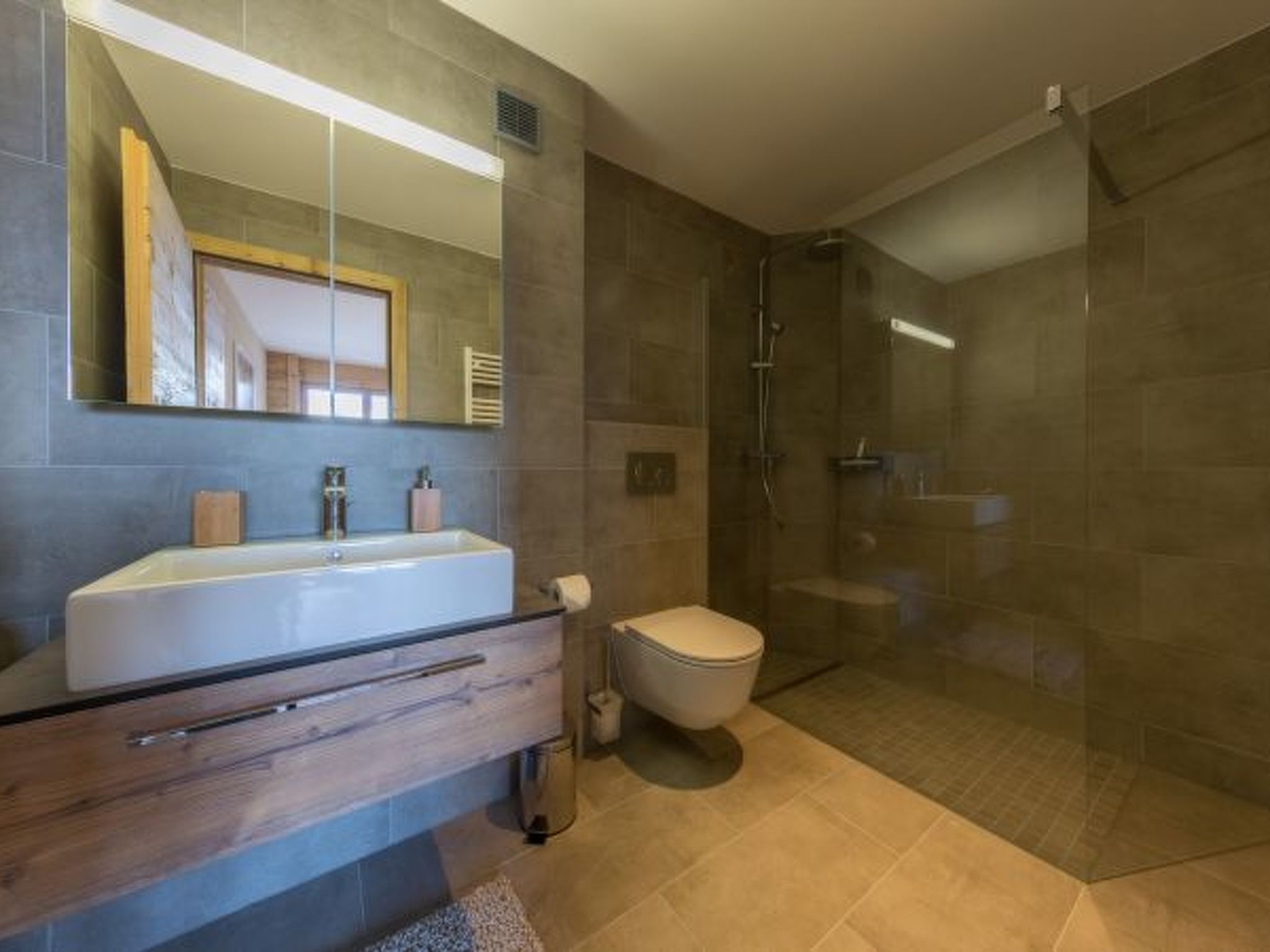 Photo of Nendaz 2 bedroom apartment - close ski lift (R27)