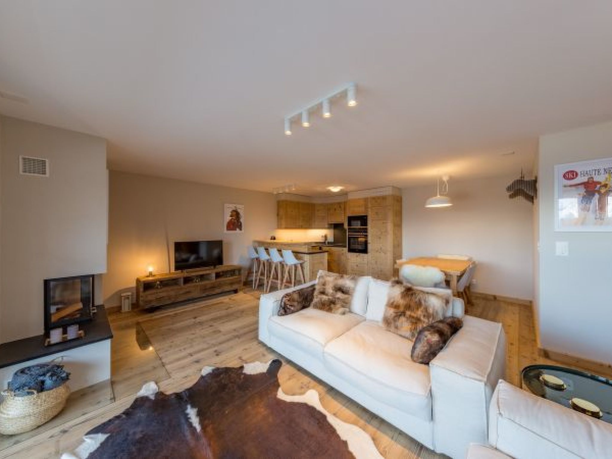 Photo of Nendaz 2 bedroom apartment - close ski lift (R27)