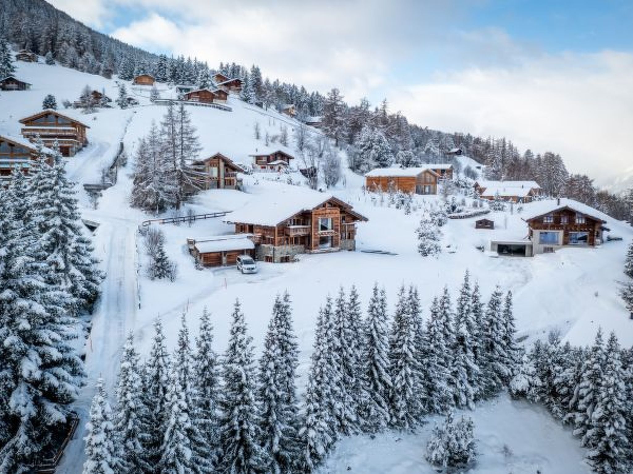 Photo of Luxury Alps Chalet YOLO