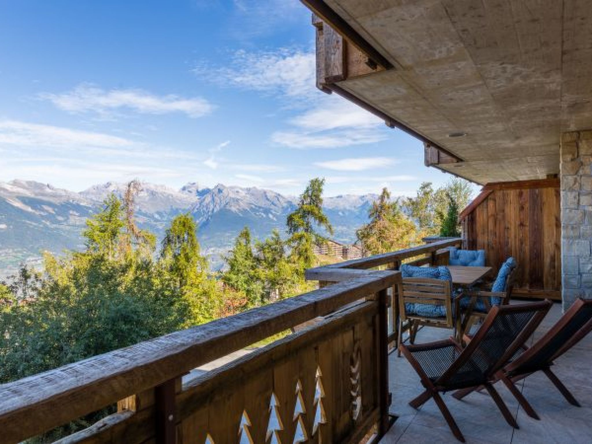 Photo of Nendaz 2 bedroom apartment - close ski lift (R31)