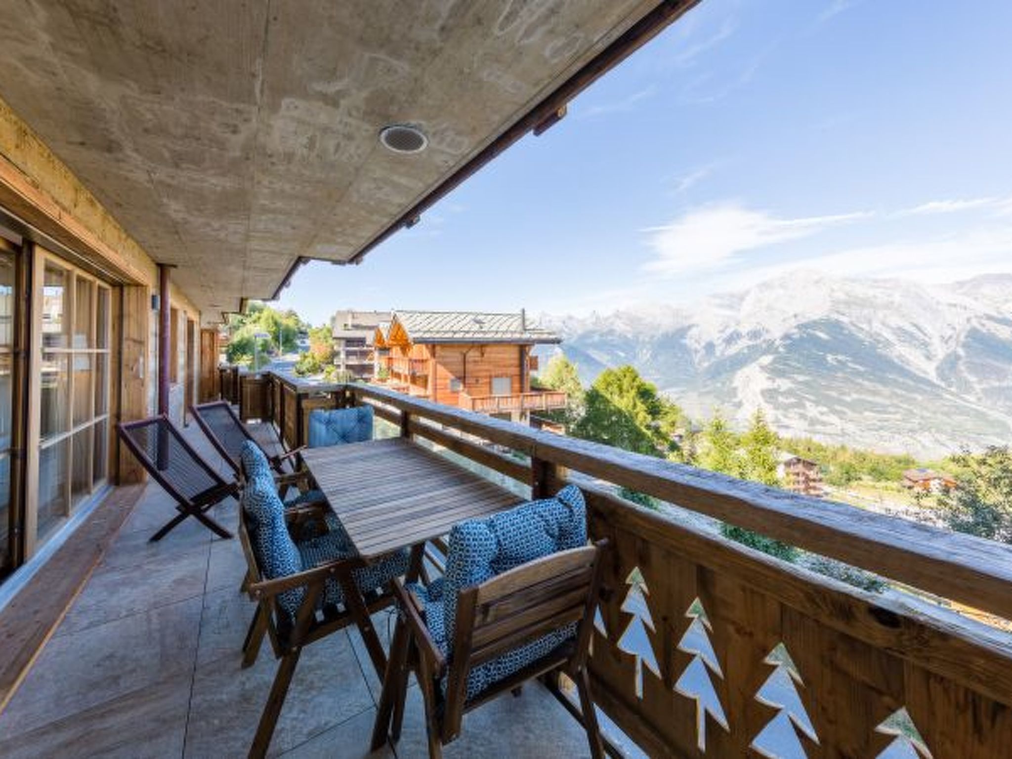 Photo of Nendaz 2 bedroom apartment - close ski lift (R31)