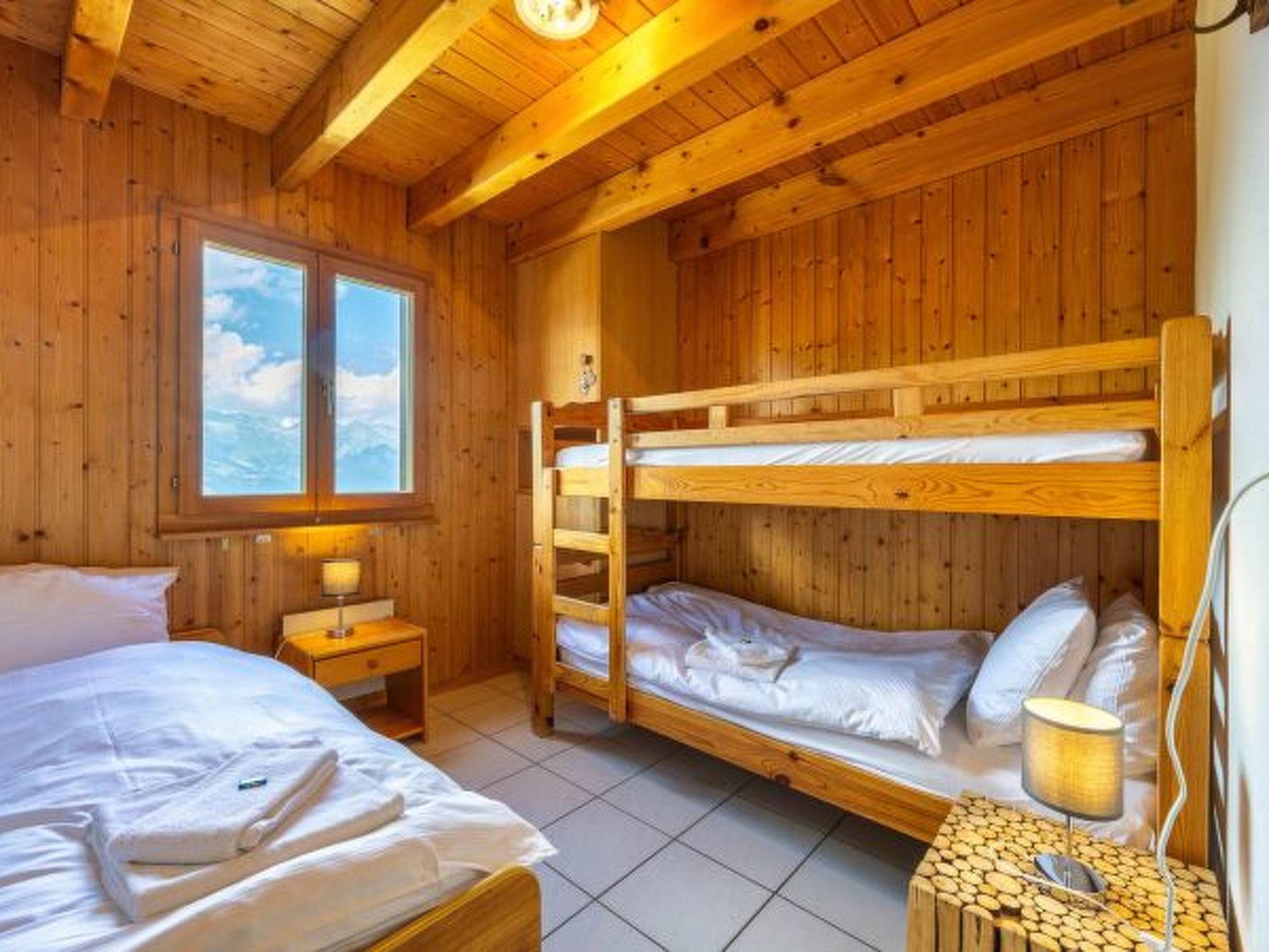 Photo of Chalet Les 2 Sabots - ski/in-out