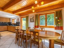 Chalet La Vue: 200m² wellness aan de skipiste met panoramisch uitzicht - thumbnail 6