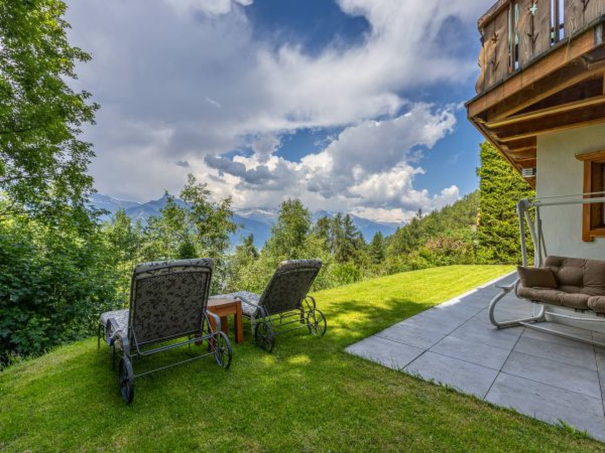 Chalet La Vue - hammam, pet friendly, amazing view Accommodation in Nendaz