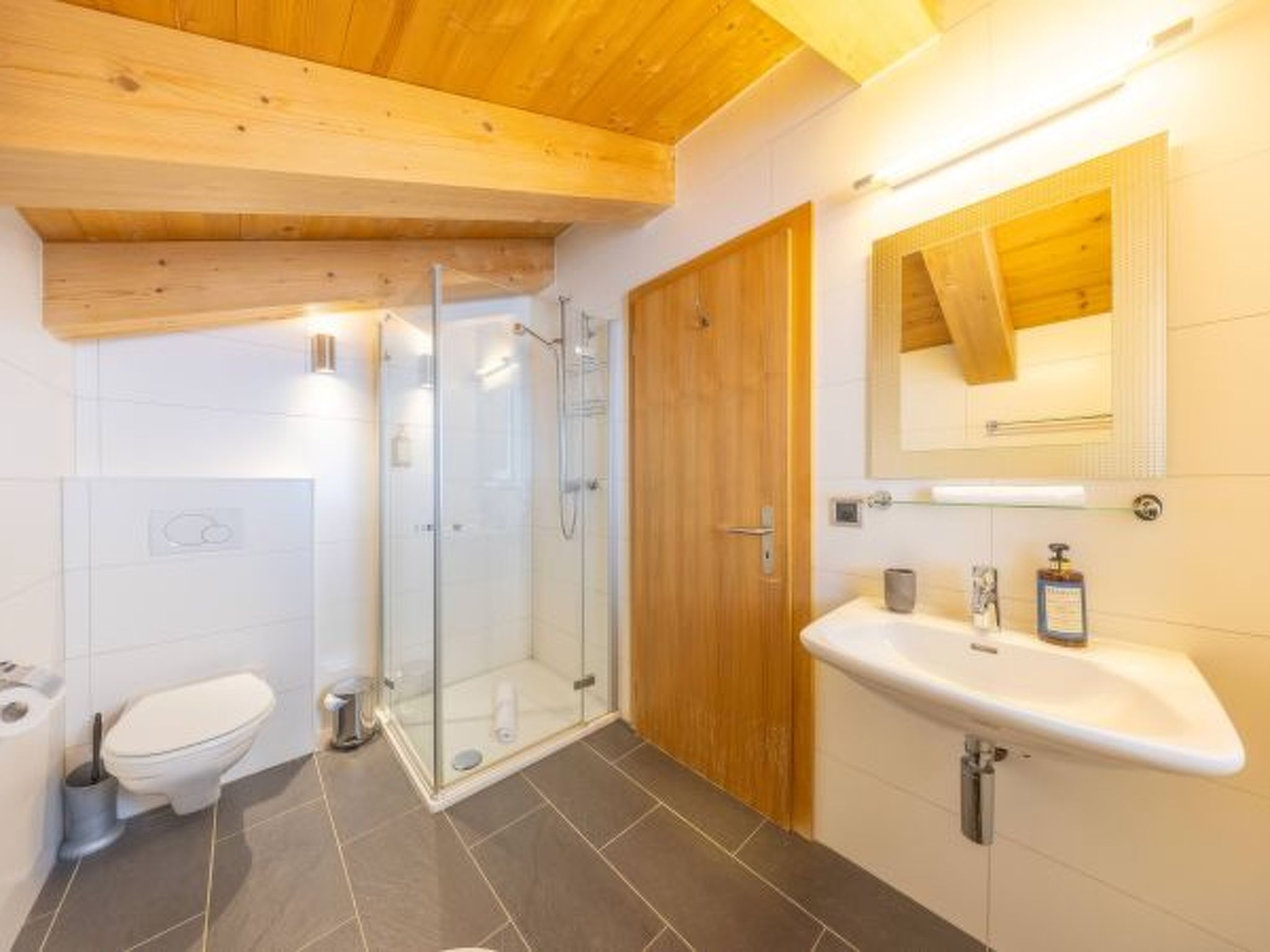 Photo of Chalet Enchanteur sauna, Whirlpool, 13pax