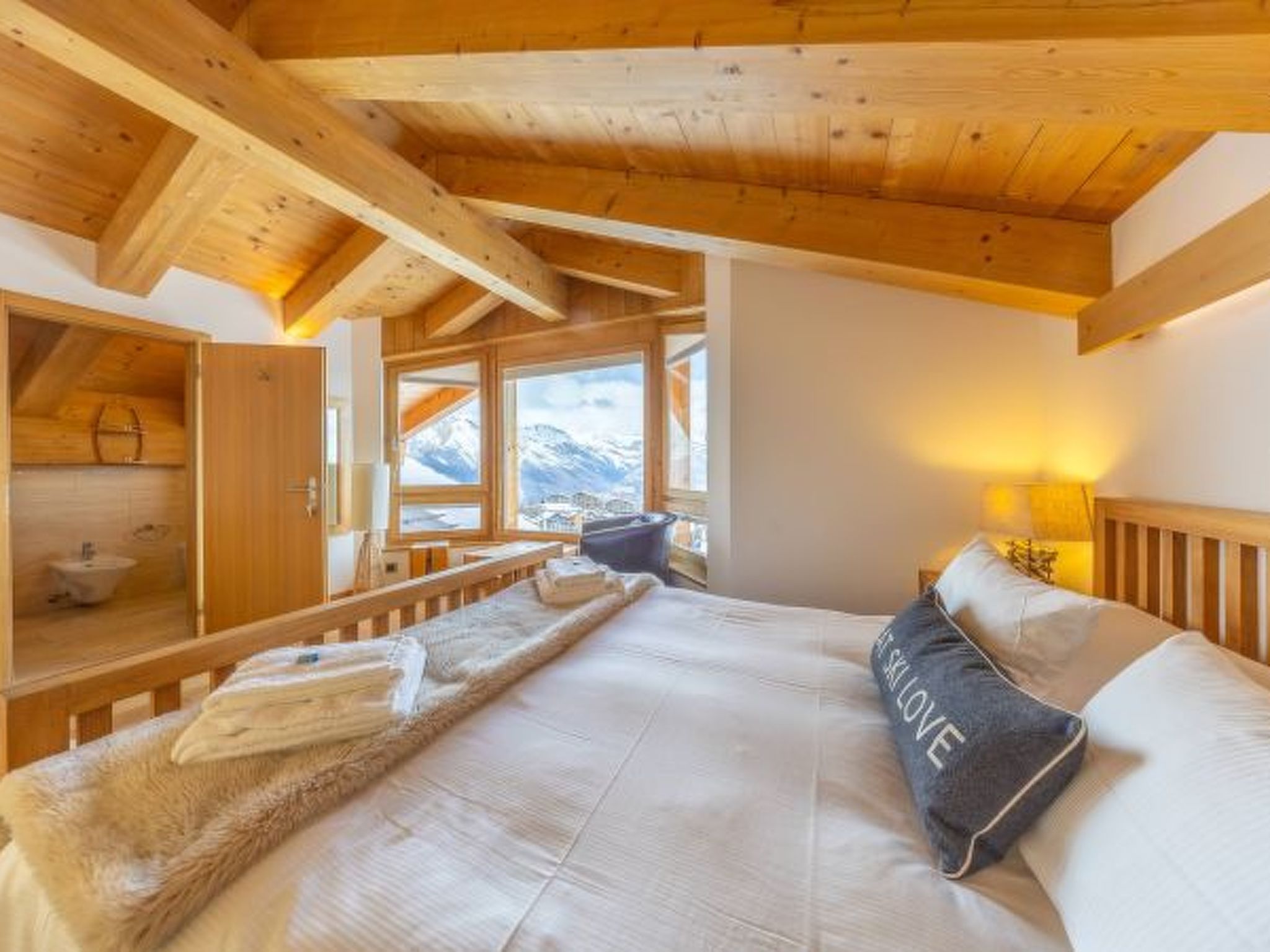 Photo of Chalet Enchanteur sauna, Whirlpool, 13pax