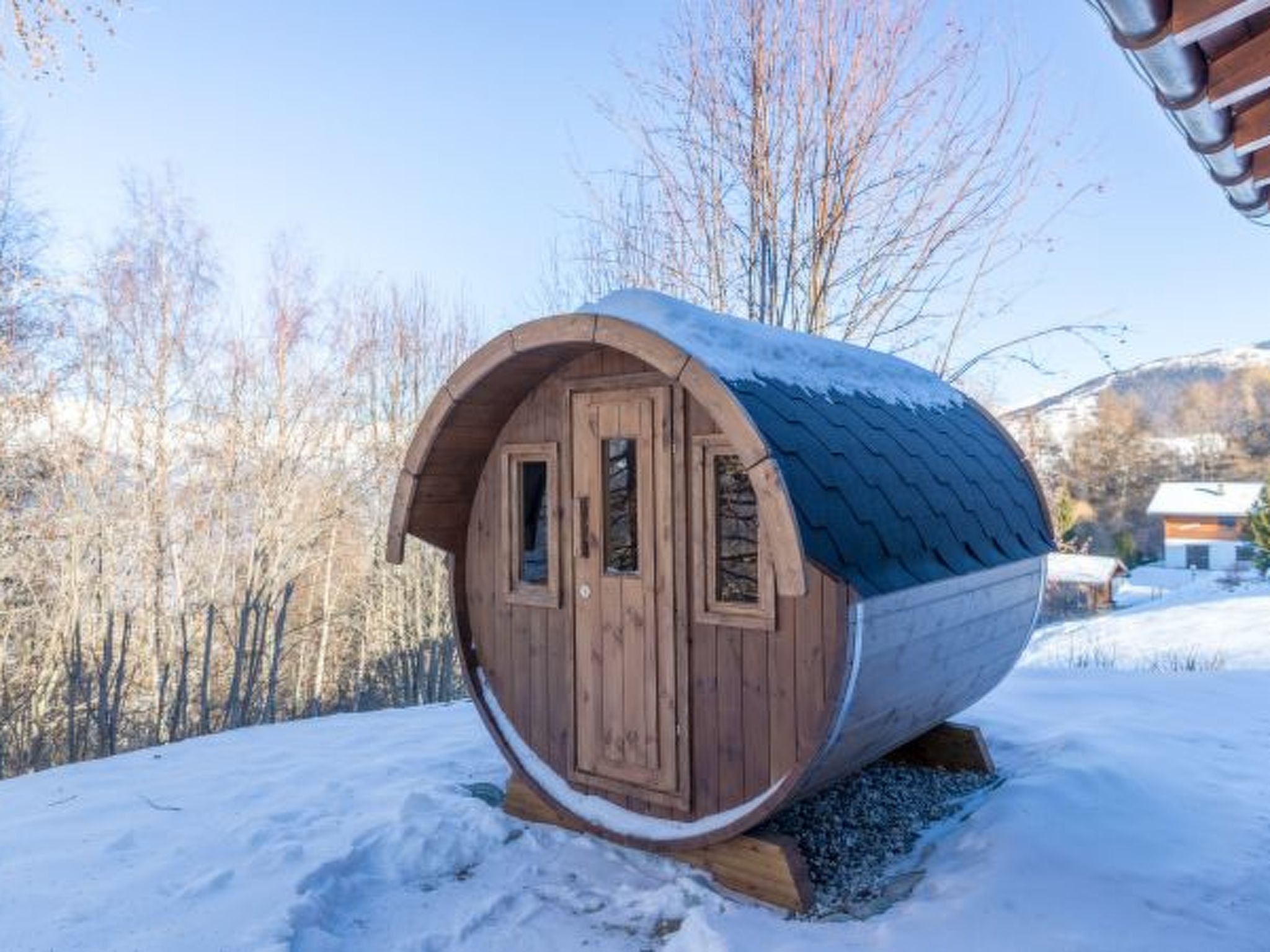 Chalet Pierre Blanche - Ski-in/out Accommodation in Nendaz