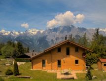 Chalet Mon Sousou: Ruim 8-persoons chalet direct aan de skipiste van Nendaz - thumbnail 1