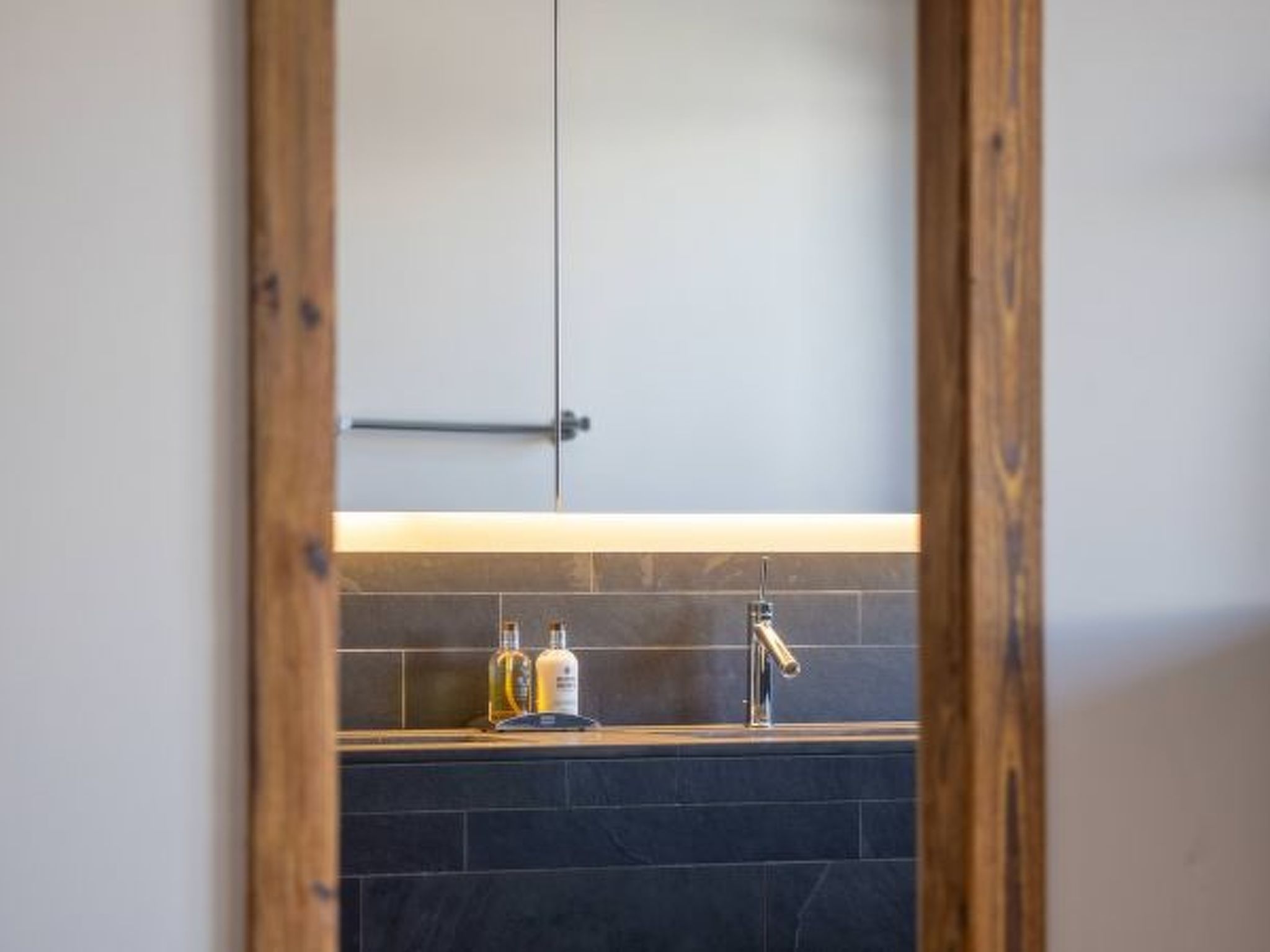 Photo of Grimpeur luxury duplex, Spa Access Front Telecabin