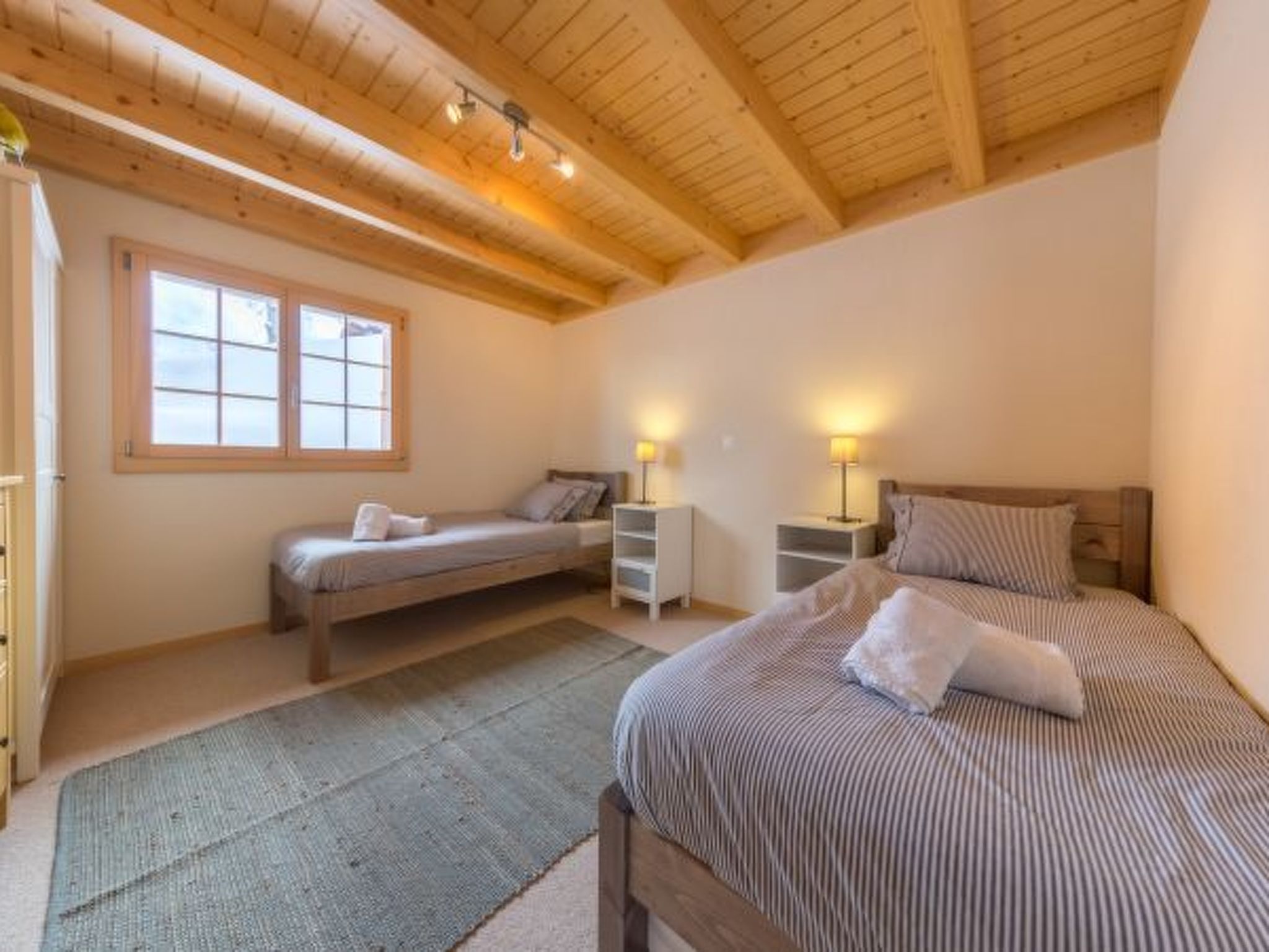 Photo of Chalet Nid Blanc wood burning hottub