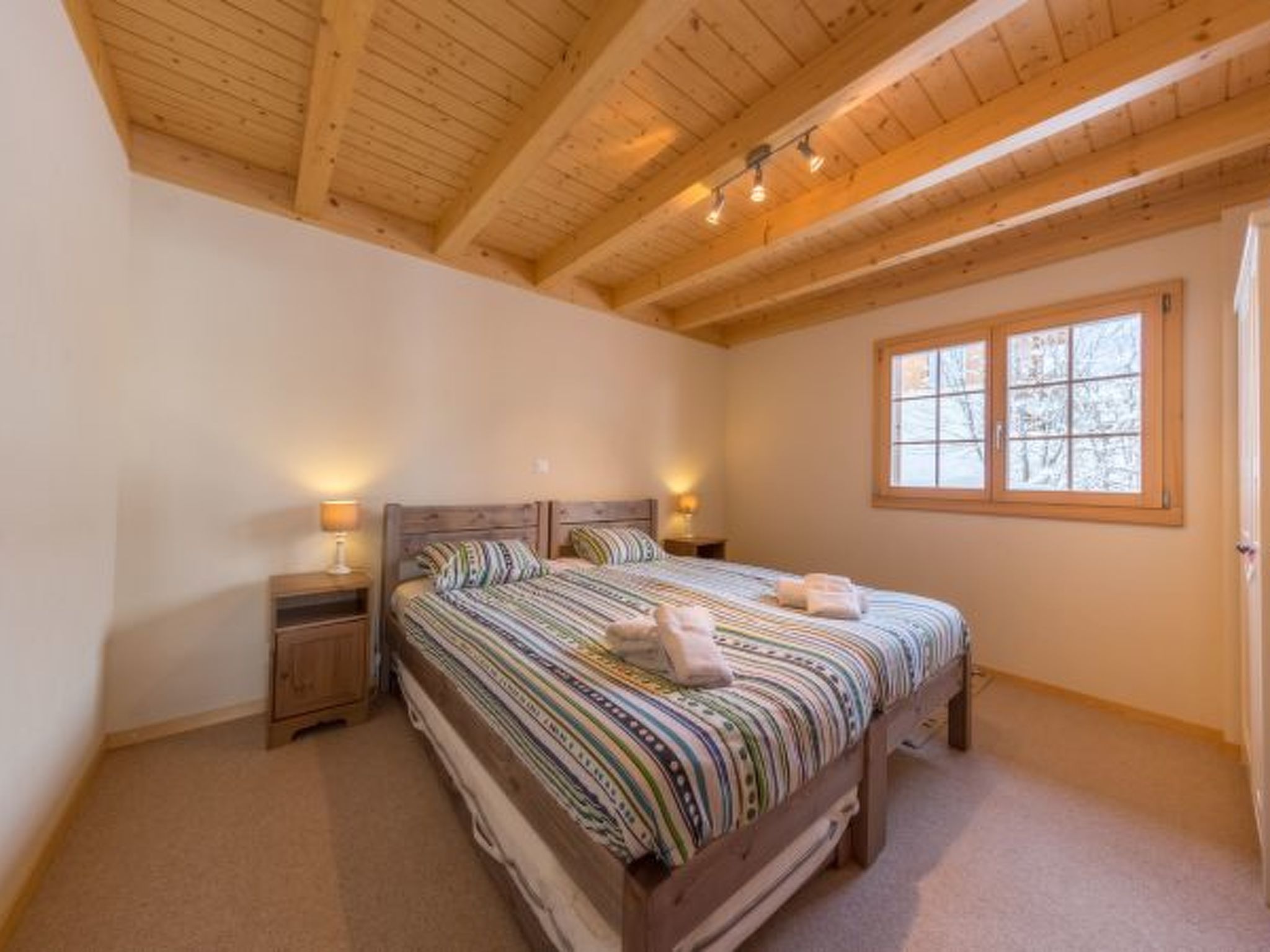 Photo of Chalet Nid Blanc wood burning hottub