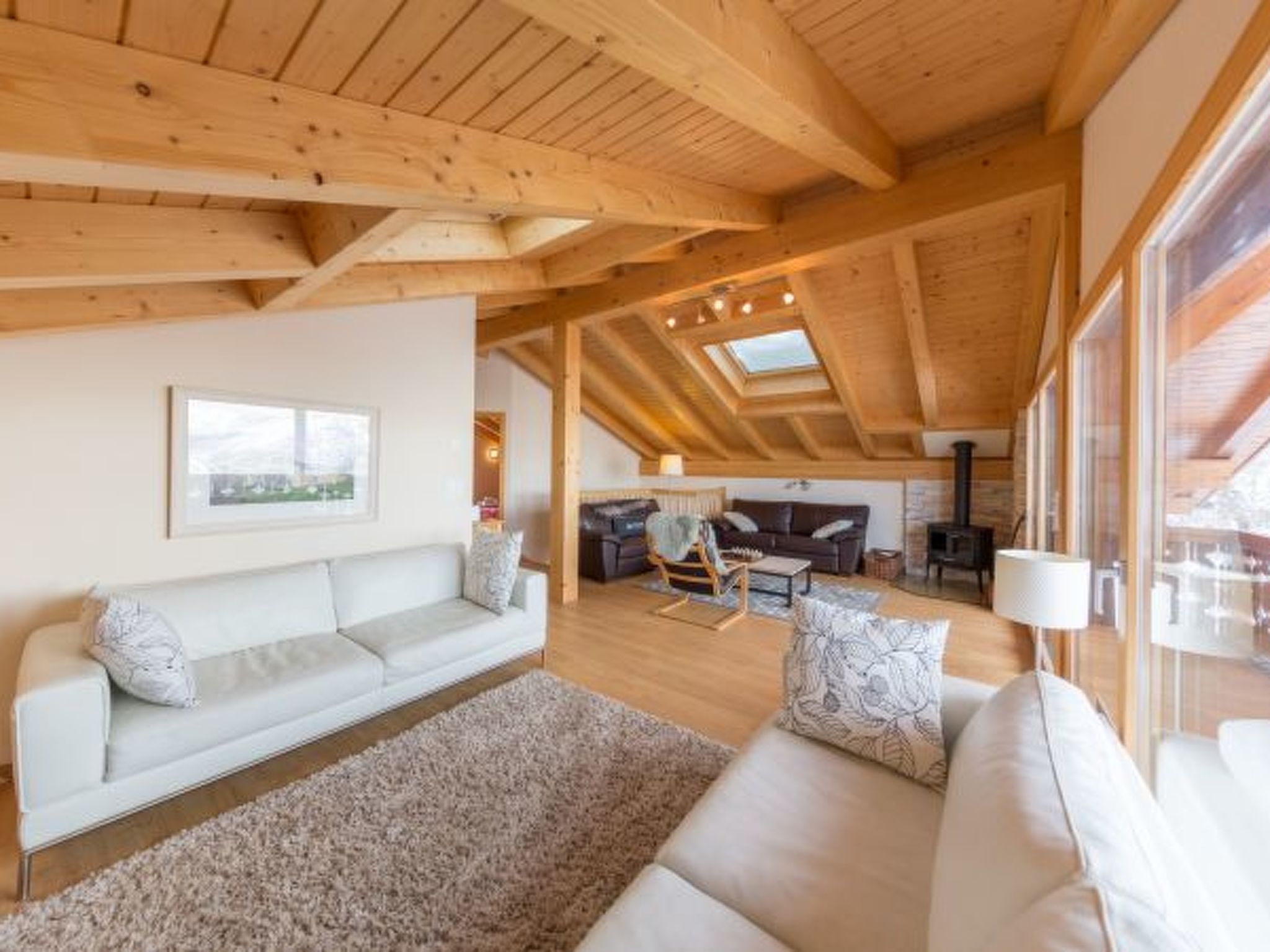 Photo of Chalet Nid Blanc wood burning hottub