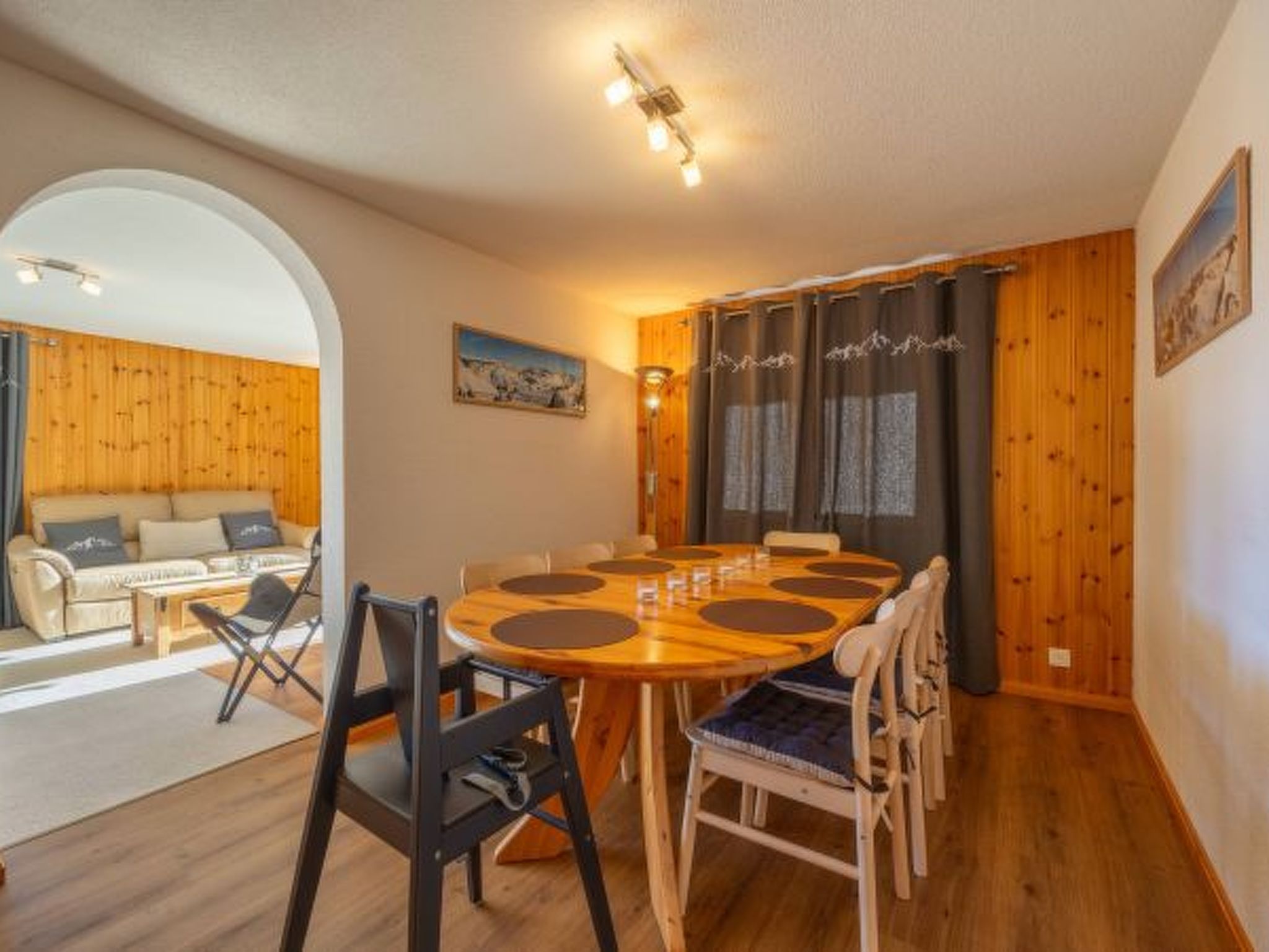 Photo of Les Busards 18 - centre Nendaz