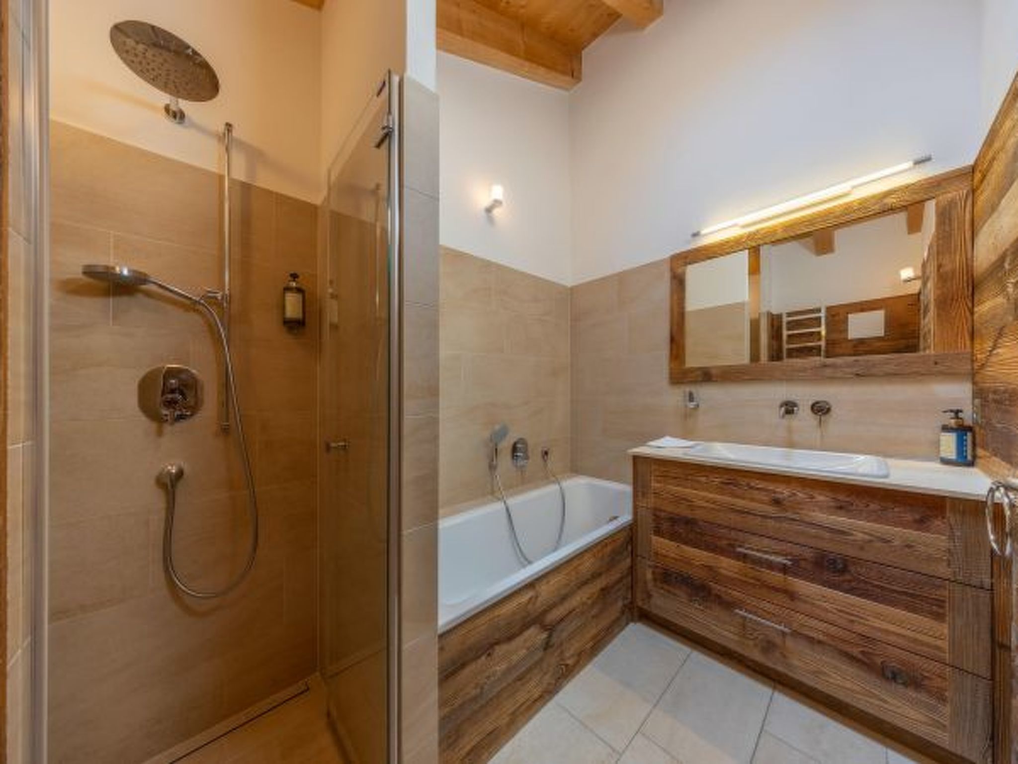 Photo of Montagnard 12 - Spa Access