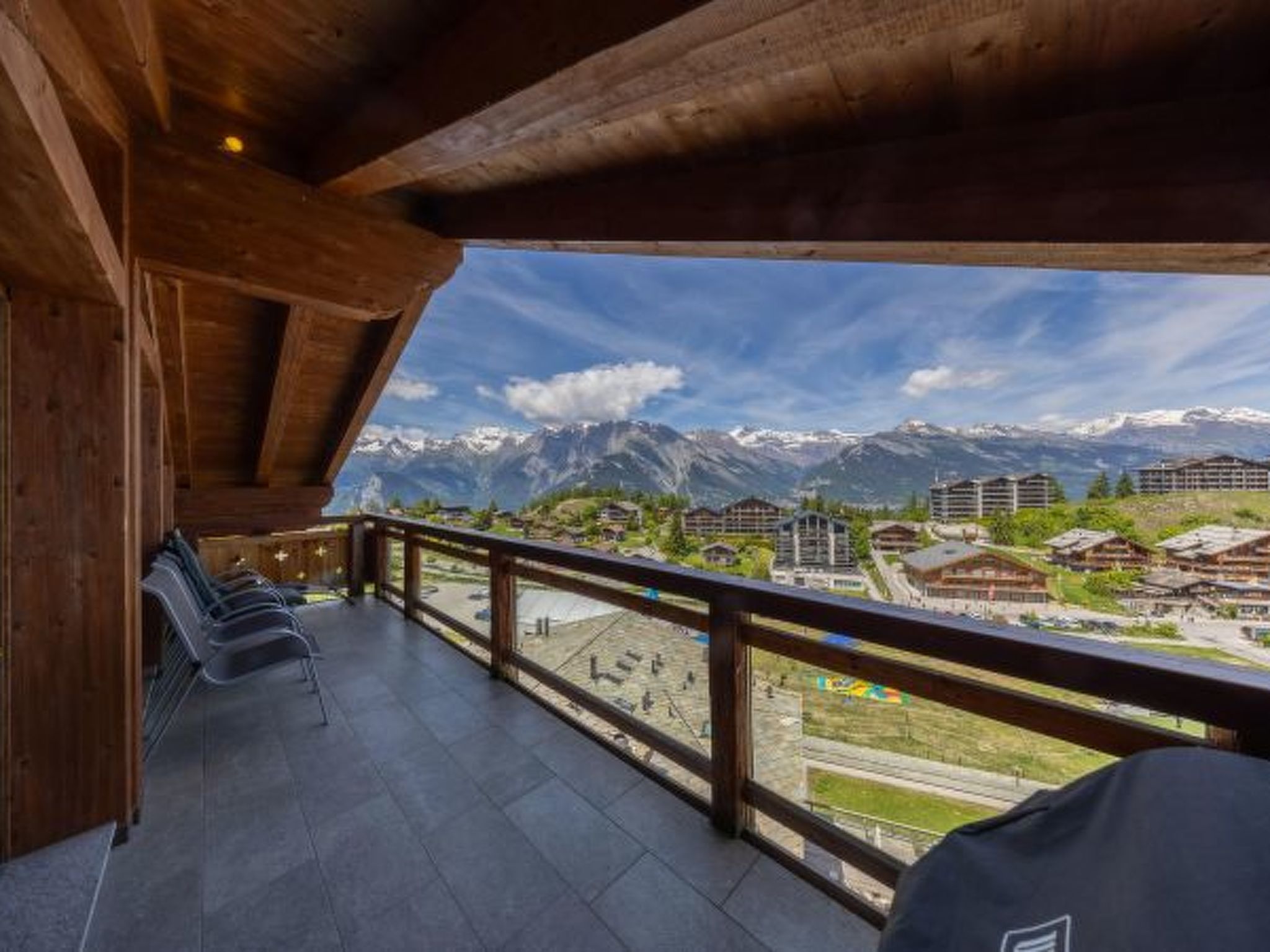 Photo of Montagnard 12 - Spa Access