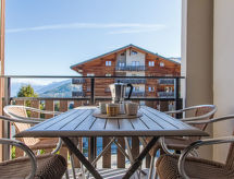 Knus 4-persoons appartement op de piste in Nendaz met zwembad & sauna - thumbnail 1