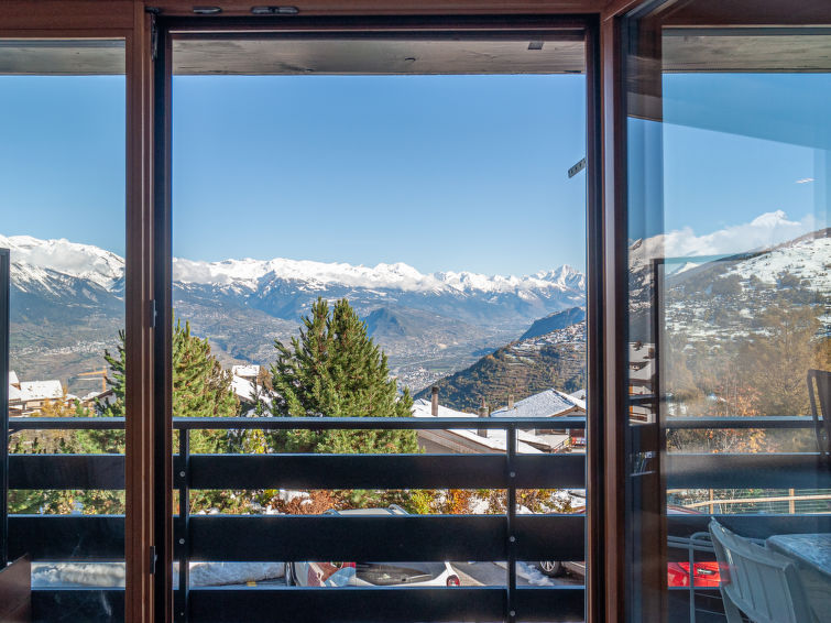 Search and Stay destination Nendaz, VS - Switzerland from AU$ 185. Panoramic B1