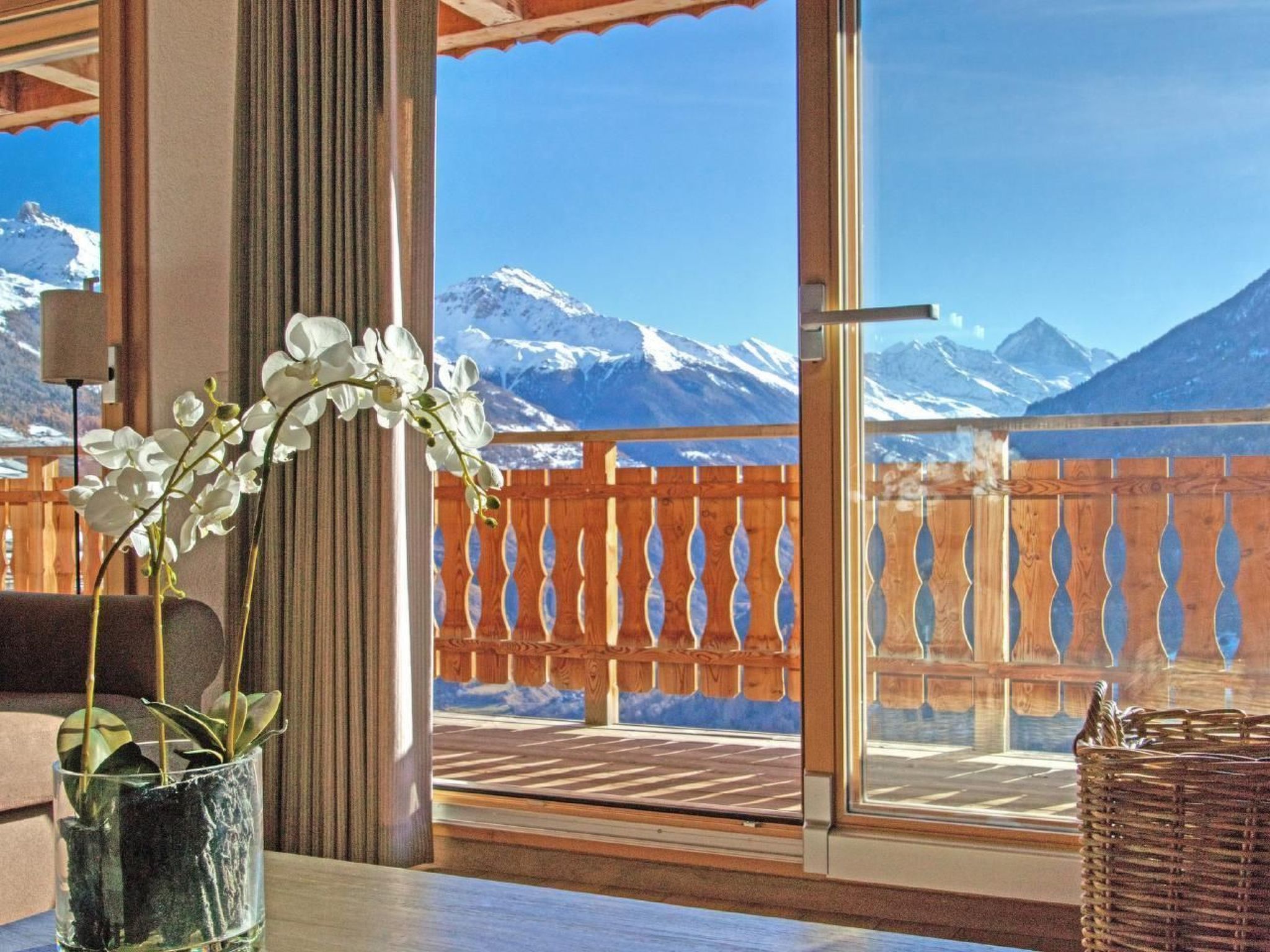 Chalet Falcons Nest - Dedans