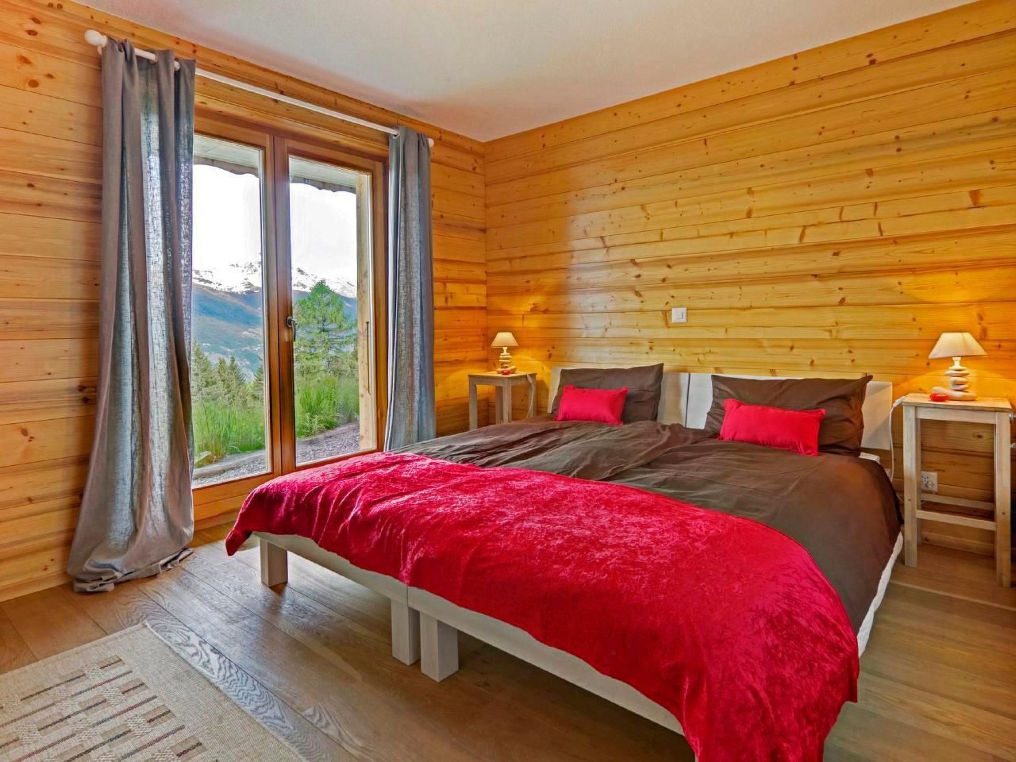 Chalet Bryher - Image-tags.info